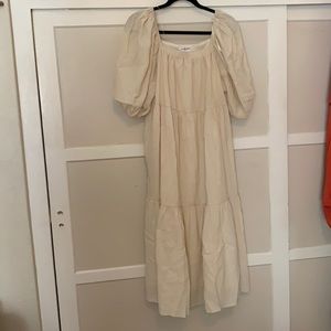 Carly Jean Los Angeles dress